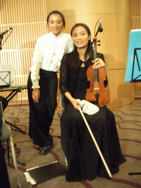 Images/angie&kayee.jpg